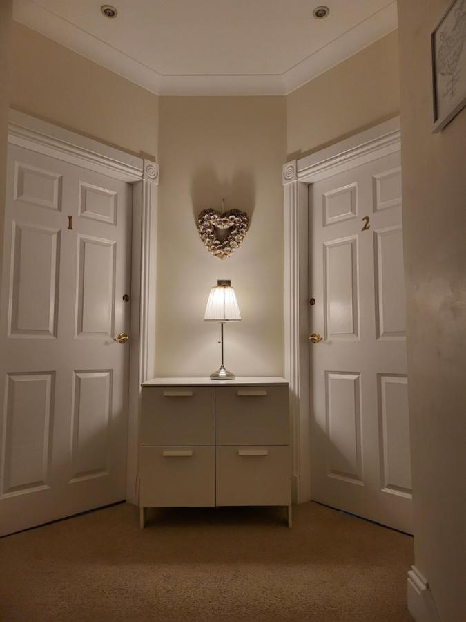 Langhouse Castle Bed And Breakfast Inverkip Exterior foto